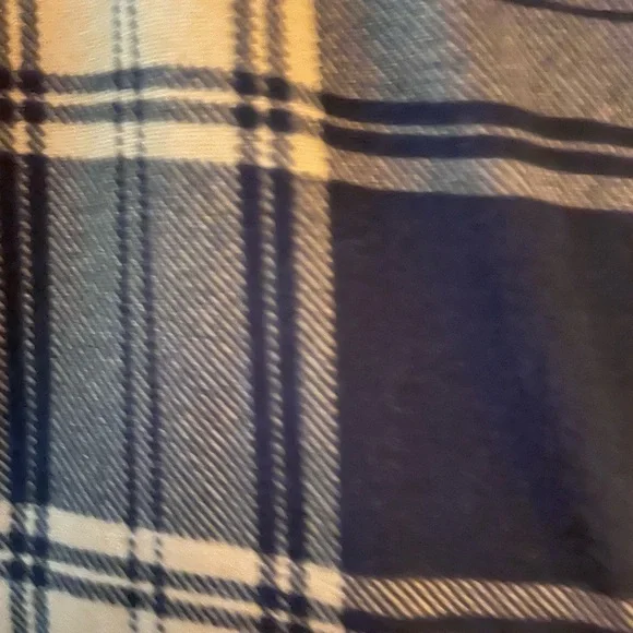 Yellow plaid skirt🌻 - Picture 3 of 5